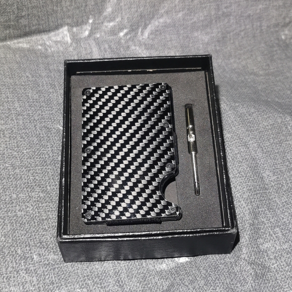 Minimalist Wallet ARW Money Clip Wallet, RFID Blocking NEW NWT Carbon fiber - Picture 1 of 6
